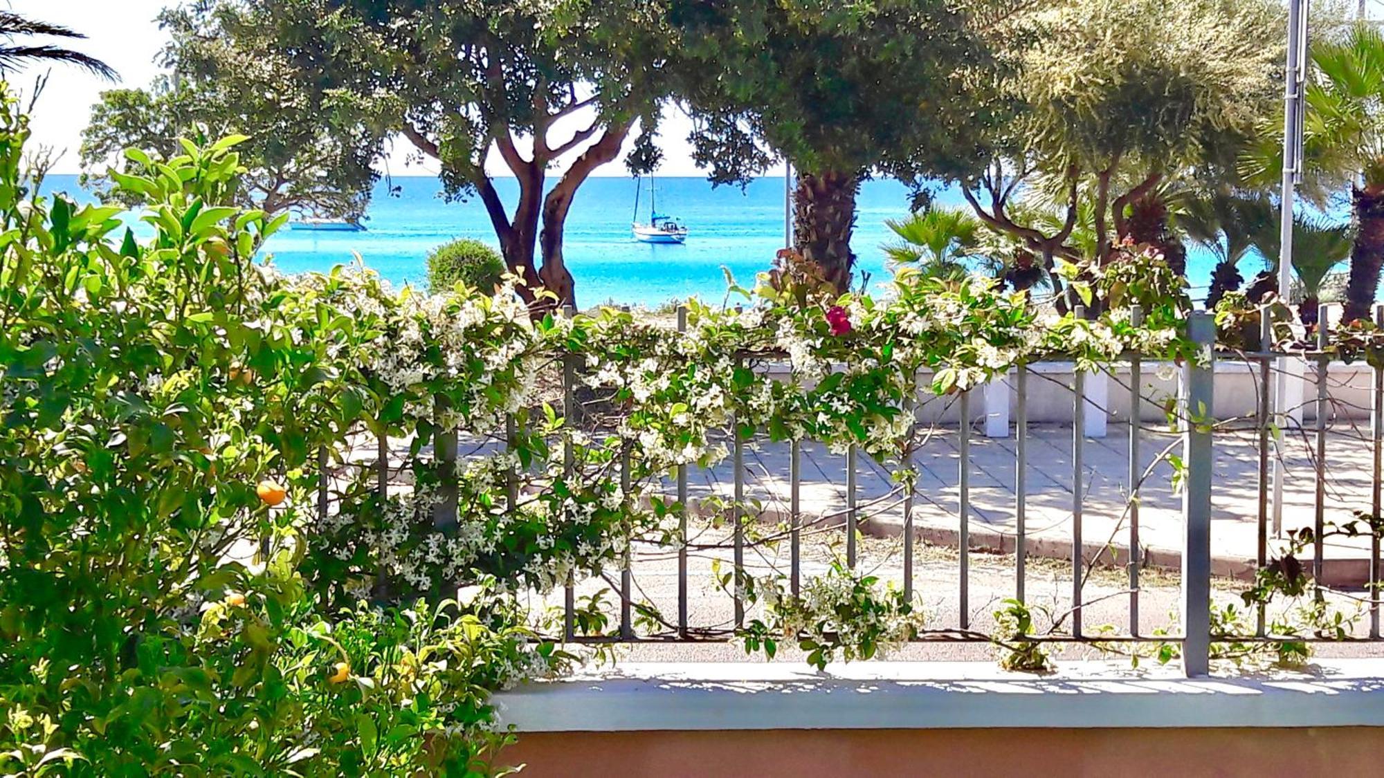 Villa Stella Fronte Mare Porto Frailis อาร์บาตักซ์ ภายนอก รูปภาพ